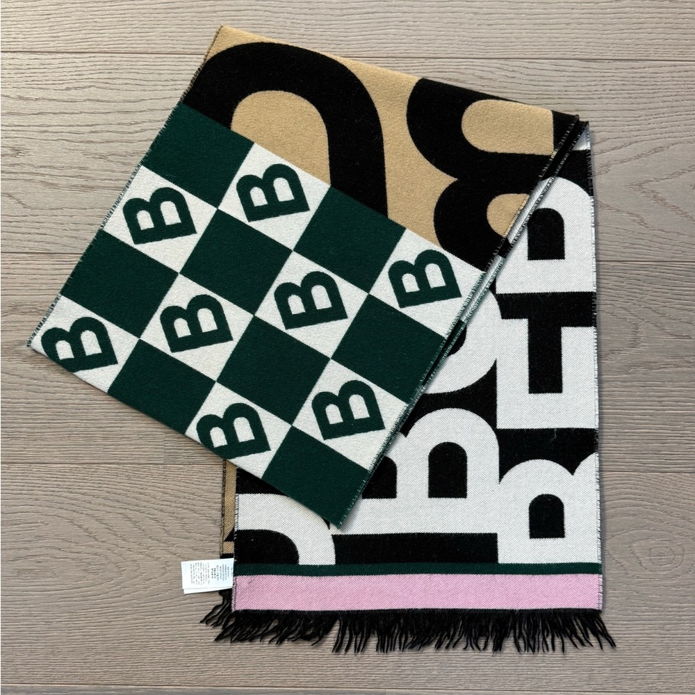 Burberry Logo Wool Scarf - Picture 2 of 6